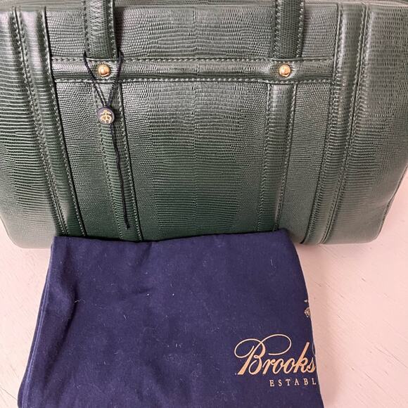 NWT Brooks Brothers green medicine bag purse - Picture 2 of 15